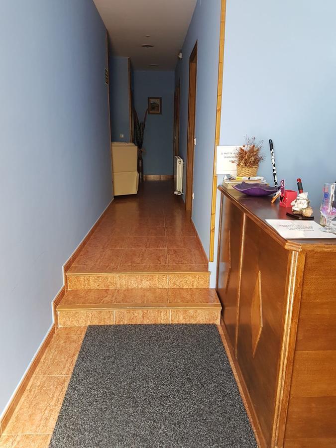Hostal Los Nogales Cangas De Narcea Eksteriør billede